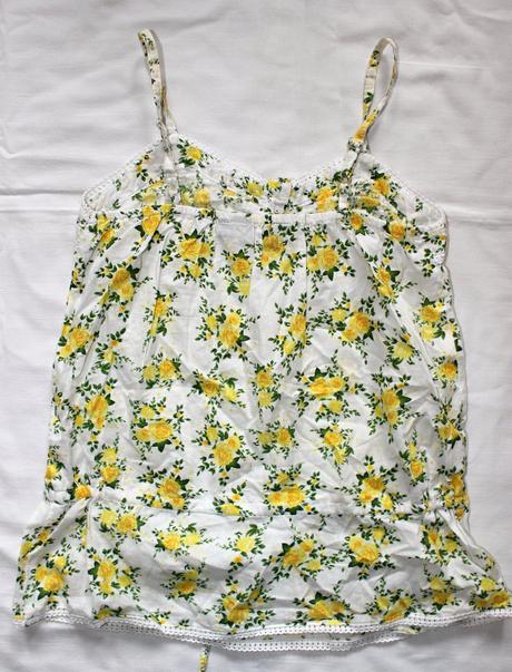 X124. kytičkovaná tunika 8-9 let, 134