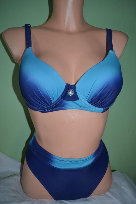 Dámské plavky v.m,l,nové,, l / m