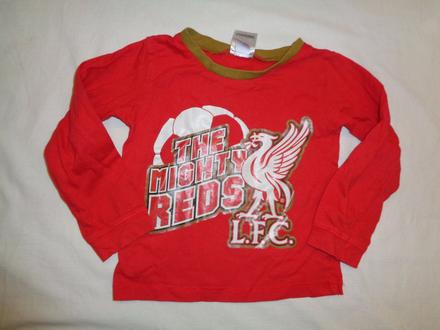 Pěkné červené tričko, 104