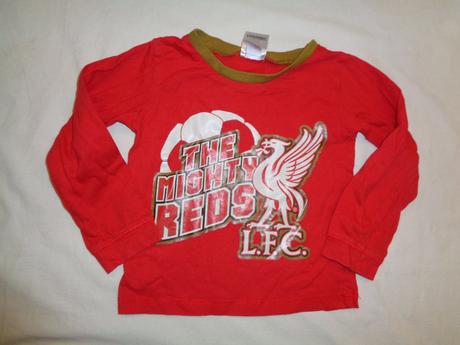 Pěkné červené tričko, 104