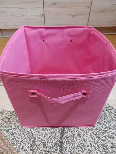 Růžový úložný box 30 krát 30 cm, 