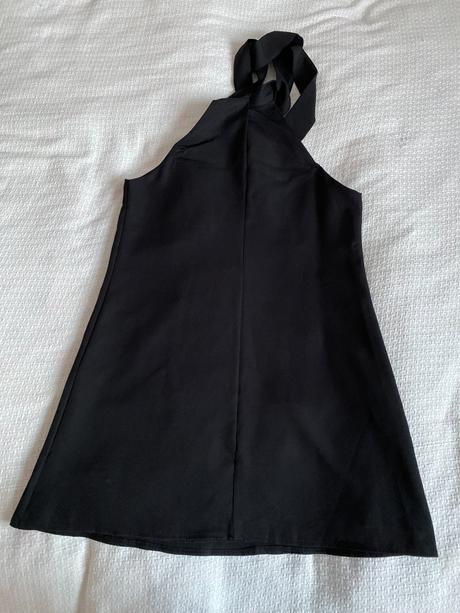 Černé šaty s perličkami m/l, m