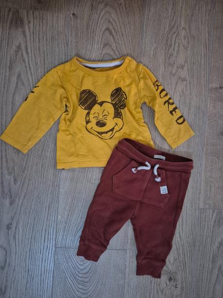 Tričko a tepláčky disney  reserved vel. 74, reserved,74