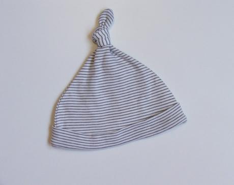 C643 pruhovaná dvouvrstvá čepička vel. 68, marks & spencer,68