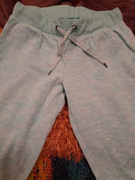 Kraťasy tříčtvrťáky crivit zelenkavé, crivit,m