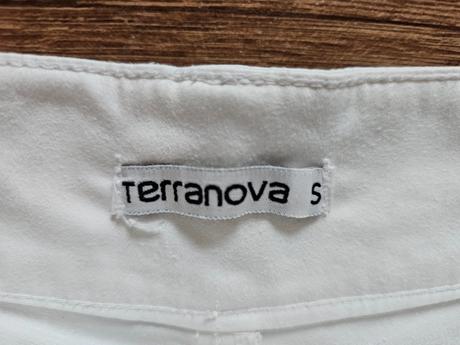 Bílé kraťasy / šortky terranova vel. s, terranova,s