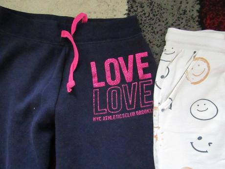 6 x tepláky pro holku zn.f & f aj. vel.122/128, f&f,122