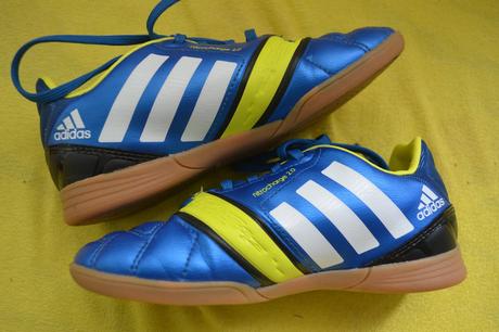 Sportovní boty adidas,v.30,sálovky, adidas,30