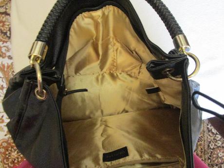 Velmi pěkná, větší černá koženková kabelka, oriflame