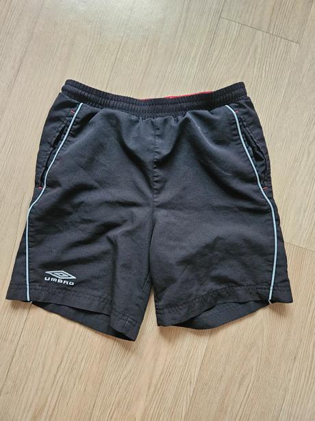 Kraťasy umbro, vel. 134, umbro,134