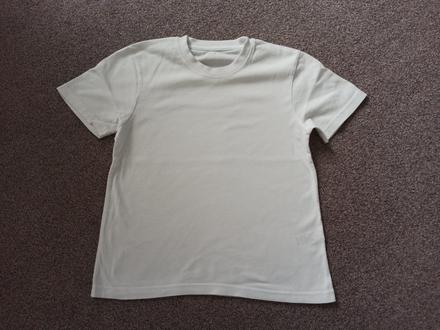 Bílé tričko, 116