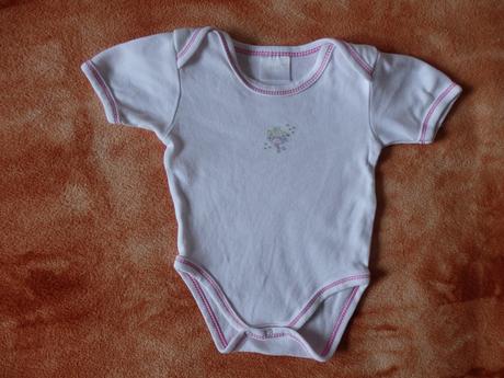 Body s krátkým rukávem, 62