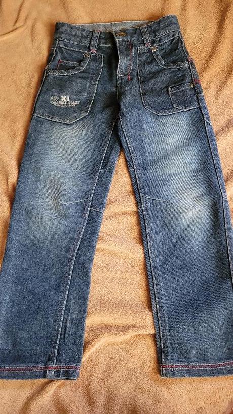 Mikina a rifle, boty zdarma, kik,122