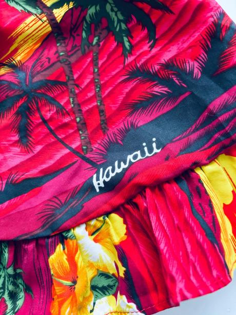 Ob/ šaty s volánem -v.3/4 roky, 104