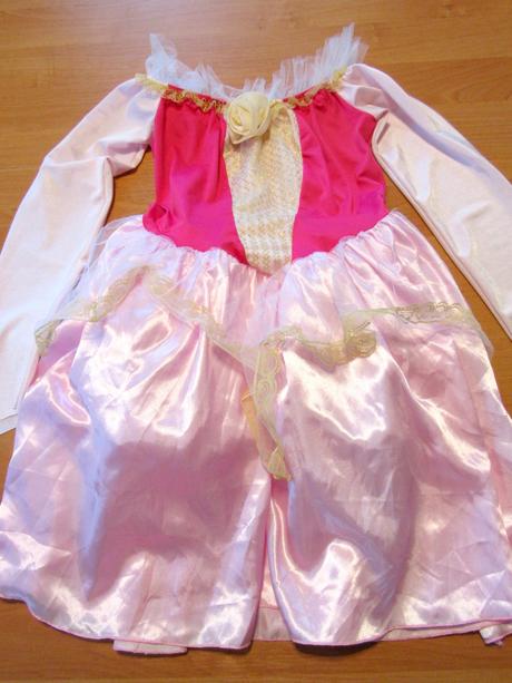 Karnevalový kostým princezna vel 146-152, 