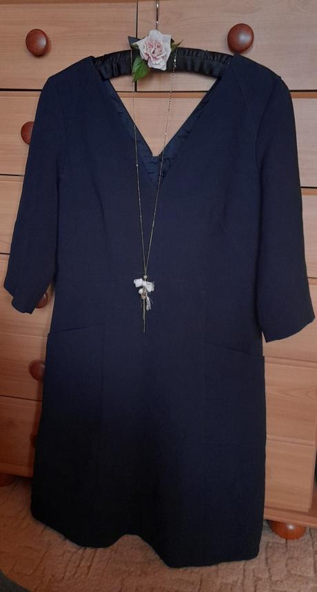 Caroll elegantní šaty s 3/4 rukávy a kapsami, xl