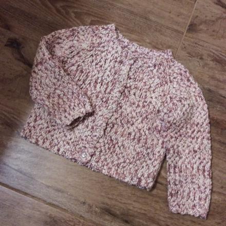 Svetřík protkaný stříbrnou nitkou, f&f,92