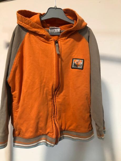 Chlapecká mikina s kapucí, 110