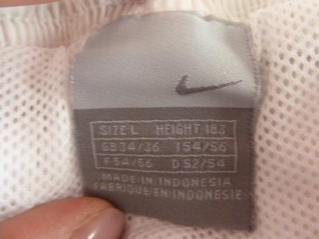 Bílé sportovní 3/4 kalhoty nike vel. l, nike,l