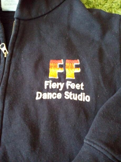 Mikina zn.fiery feet vel.128, 128