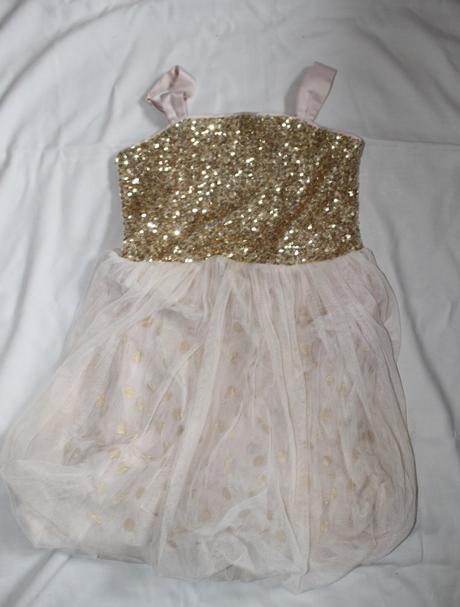 Po25. luxusní sváteční šaty s flitry, 8 let, 134