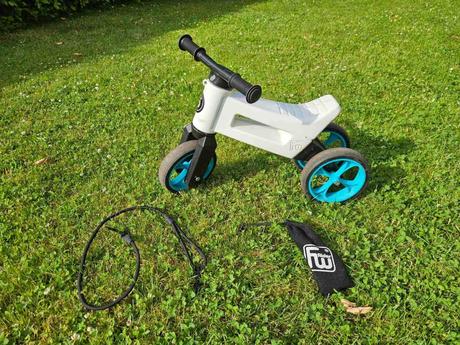 Odrážedlo funny wheels rider bílé tyrkysové včetně,