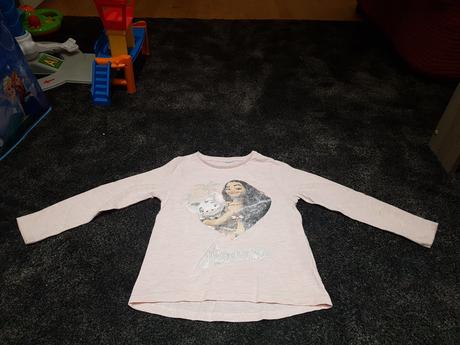 Dívčí tričko  velikost 4-5 let., 110