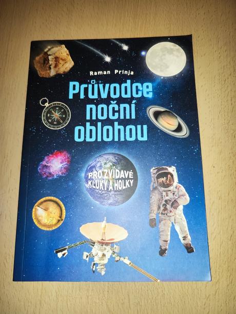 Kniha průvodce noční oblohou,