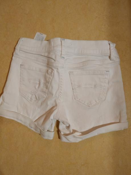 Značkové kraťasy vel.134, 134