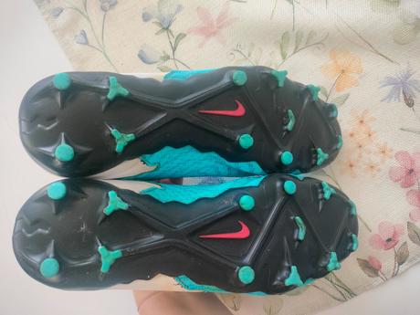 Kopačky velikost 40,5, nike,40