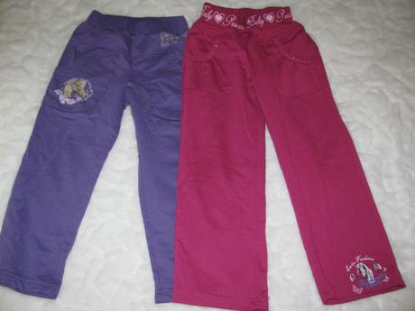 2x tepláčky cena celkem, 104