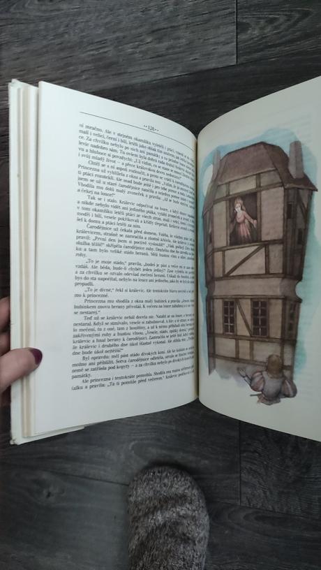 Kniha pohádek hořící kámen,