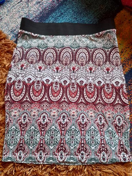 Sukně indiánská mini krásná nová, s