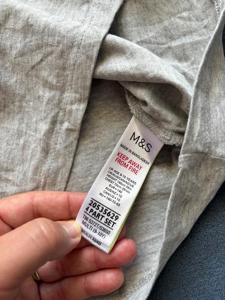 Triko šedé - v.9/10 let zn. m&s, marks & spencer,140