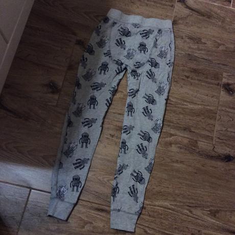 Pyžamové/domácí kalhoty s roboty, 152