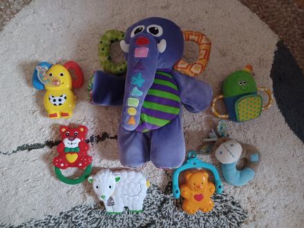 Slon lamaze + chrastítka,