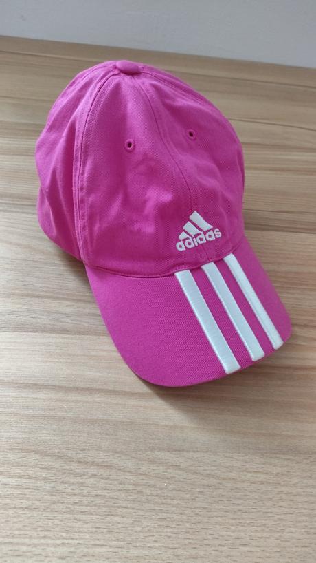 Kšiltovka, adidas