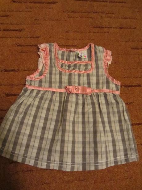 Šatičky pro holčičku., 74