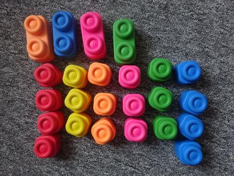 Měkké kostky clemmy 24 ks, 