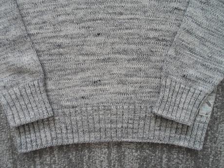 Šedý teplý svetr svetřík, h&m,146