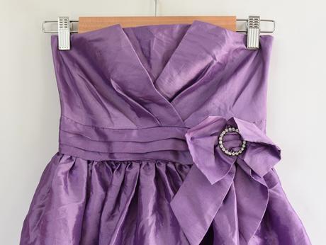 Šaty vel. 10 let, 140