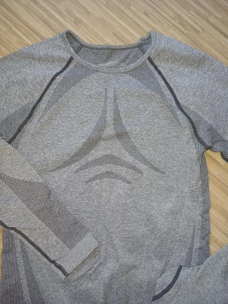 Bezešvé termo prádlo vel.146/152, 146