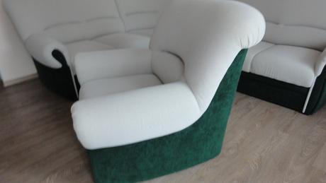 Rohová sedací souprava a křeslo, 