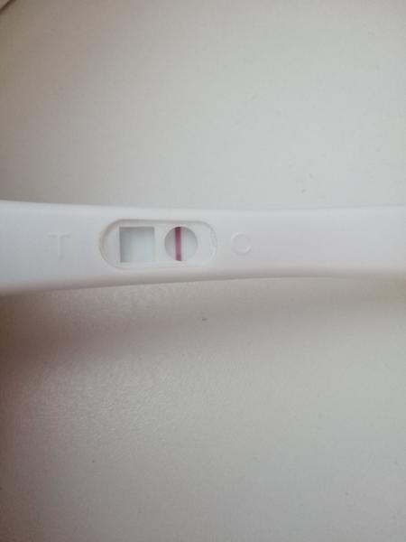 Vidíte něco na testu před menstruací?