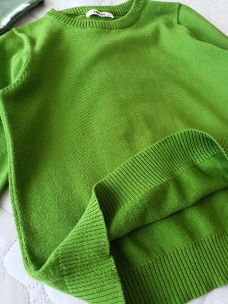 2x svetřík, 122/128, 122