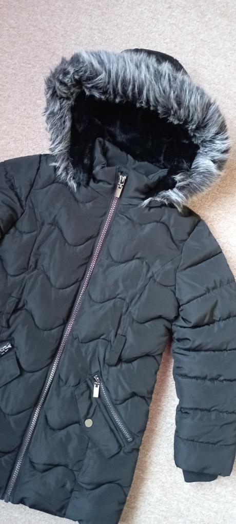 Dlouhá bunda/kabát zn."f&f" vel."128", f&f,128