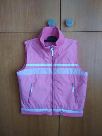 Dívčí šusťáková vesta, 152