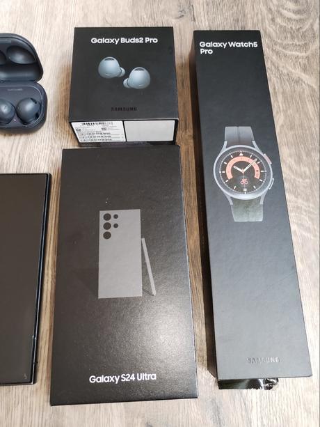 Mt samsung galaxy s24 ultra, hodinky, sluchátka, samsung
