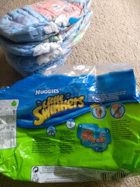 Pleny na plavání - 5 ks, huggies,7 kg - 18 kg