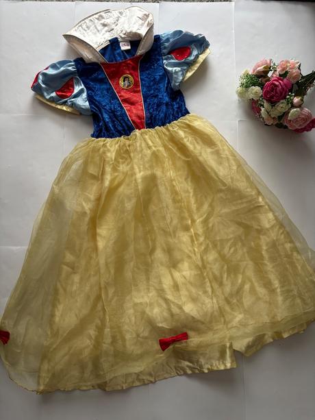 An19/ kostým sněhurka -v.7/8 let zn. disney, 